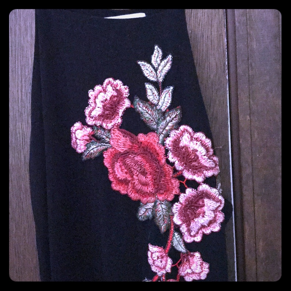 Cute rose embroidered lbd never worn